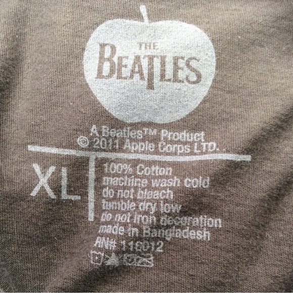 The Beatles Fabulous Four Short Sleeve Crew Neck T-Shirt Size XL Gray Cotton - Picture 4 of 4